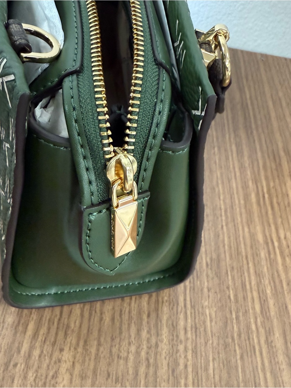 Michael Kors Olive Green MK Logo Satchel with Brown Handles - Picture 4 of 9